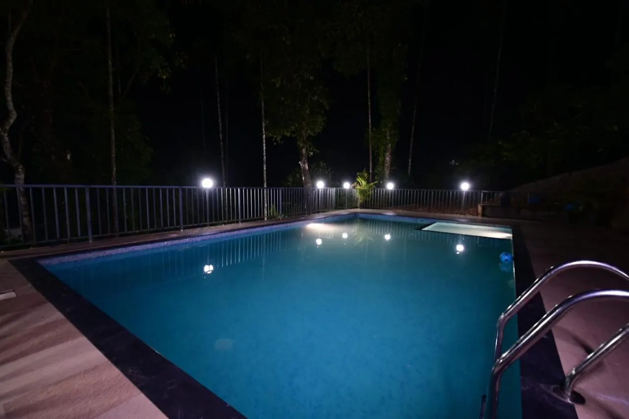 Resort Eden Villa Vythiri Homestay With Pool